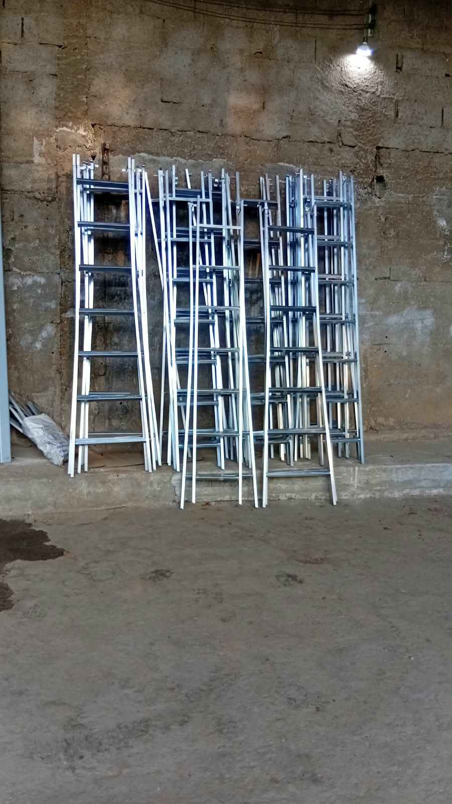 Barras, Tubos e Perfis Longos