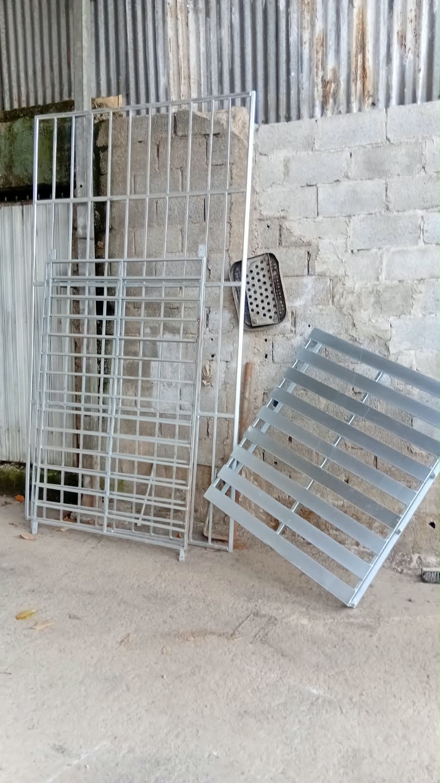 Grades de Proteção e Venezianas
